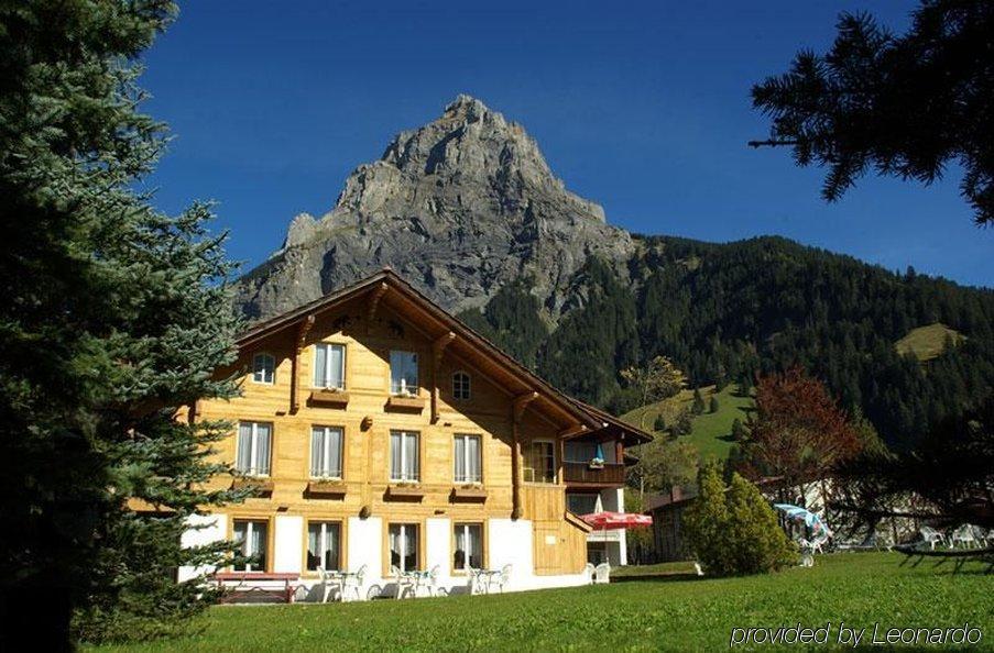 Hotel Alpina Kandersteg Eksteriør billede