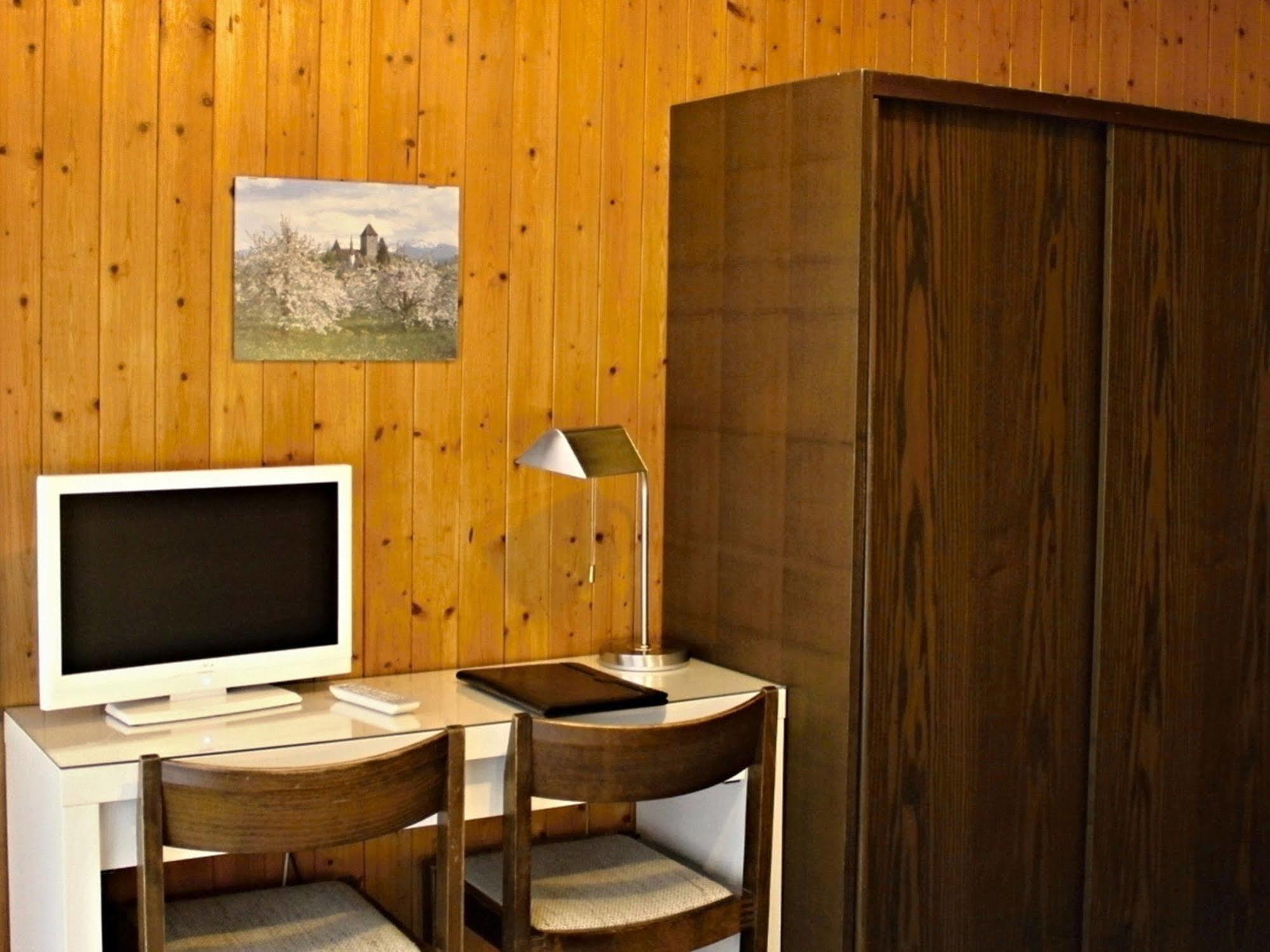 Hotel Alpina Kandersteg Eksteriør billede